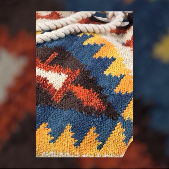 Bohemian Western Shoulder Bucket Style NWT - Picture 6 of 7